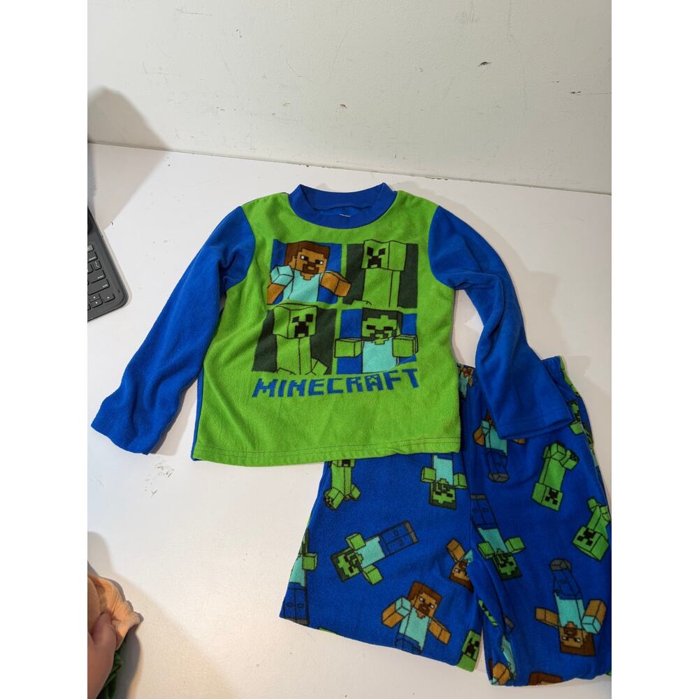 Minecraft 2 piece boys fleece pajamas small (6)